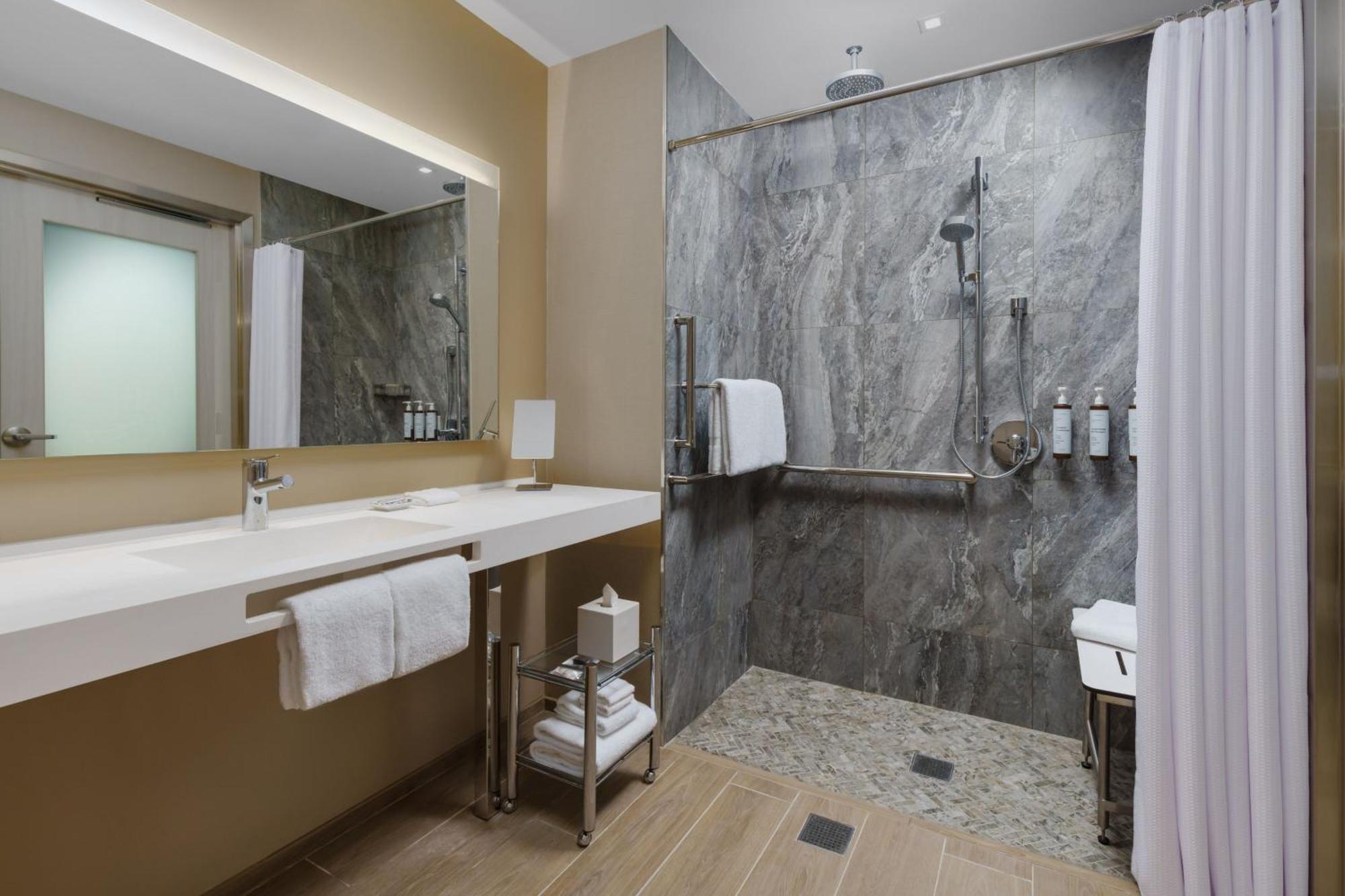 Ac Hotel By Marriott Naples 5Th Avenue Εξωτερικό φωτογραφία