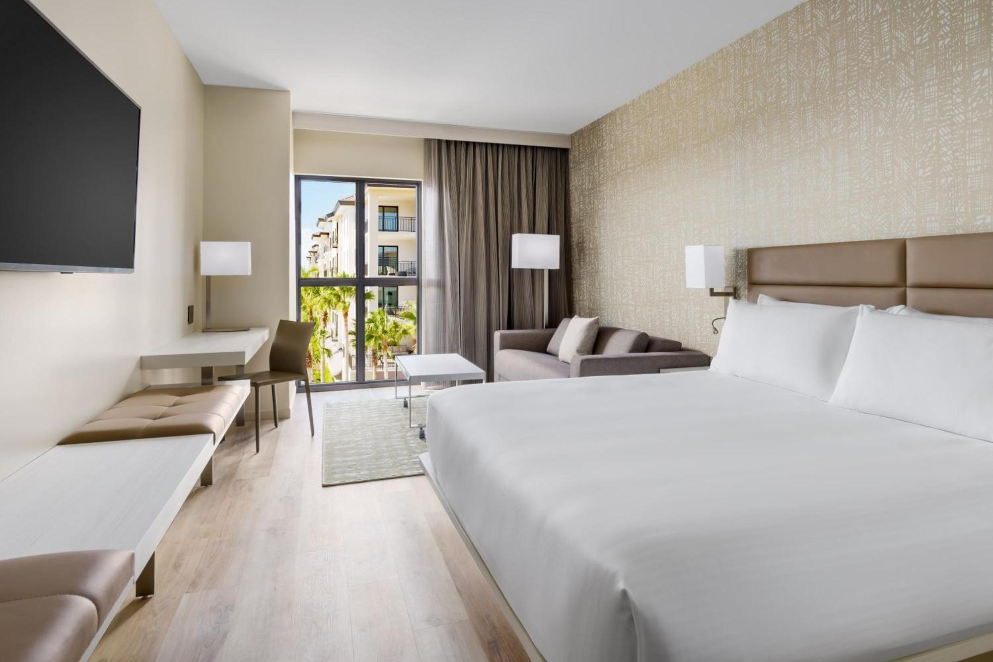 Ac Hotel By Marriott Naples 5Th Avenue Εξωτερικό φωτογραφία