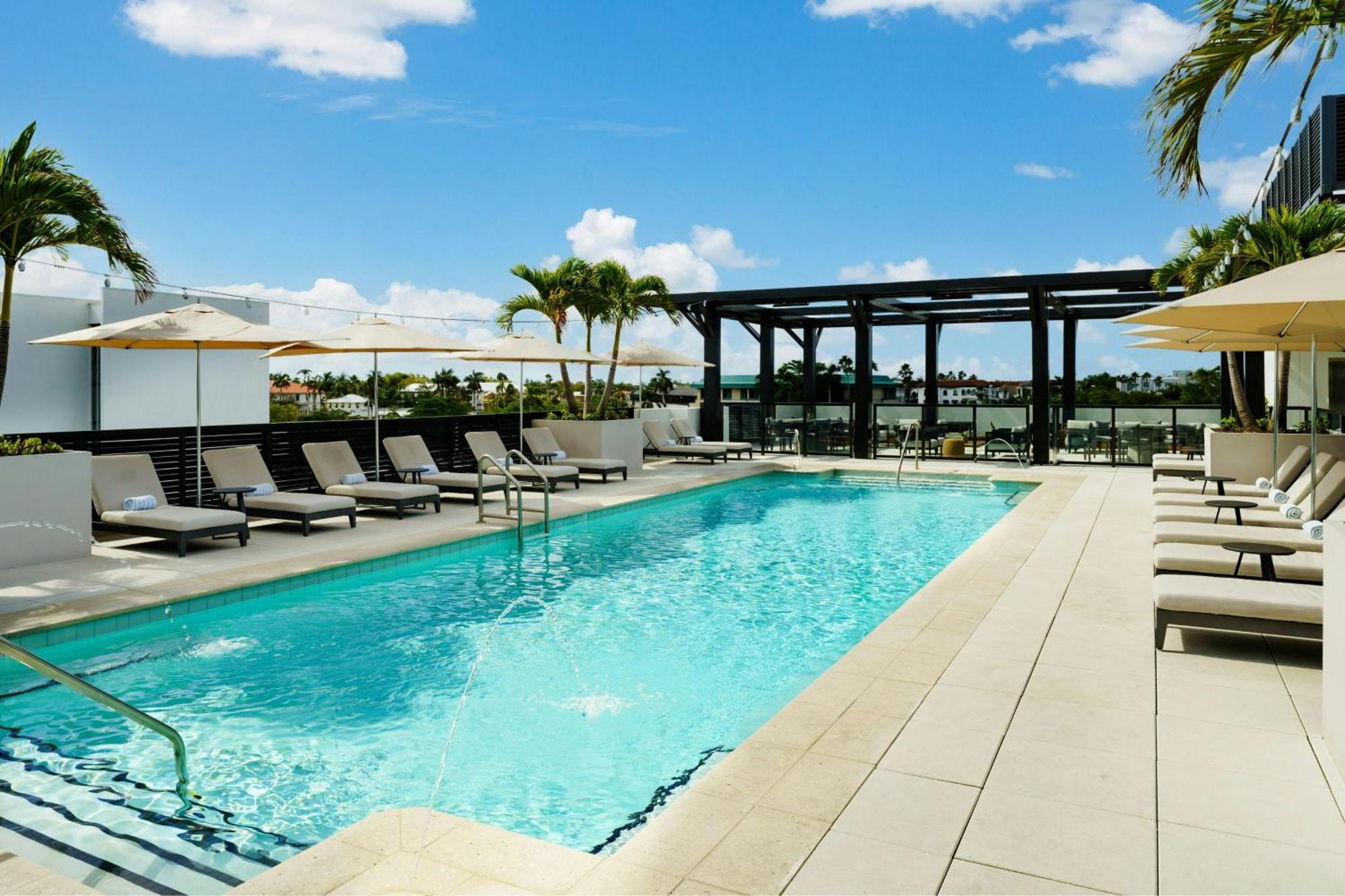 Ac Hotel By Marriott Naples 5Th Avenue Εξωτερικό φωτογραφία