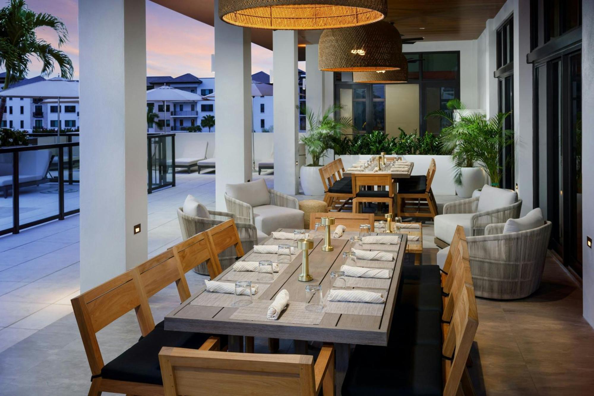 Ac Hotel By Marriott Naples 5Th Avenue Εξωτερικό φωτογραφία